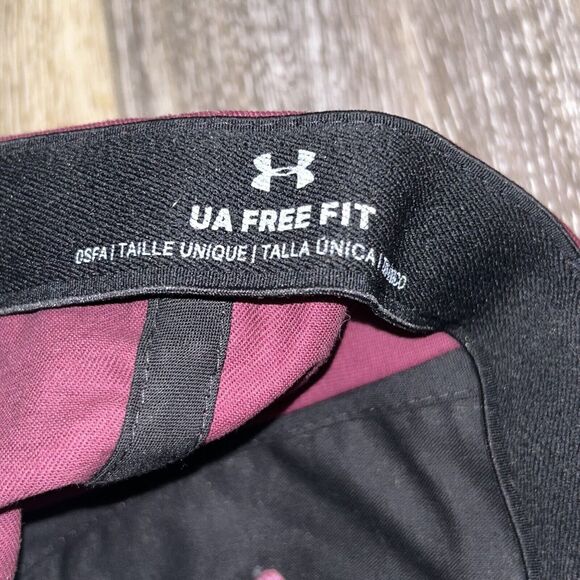 Under Armour Hat One Size Free Fit Maroon Red Baseball Cap Hat Womens Adjustable - Picture 10 of 10